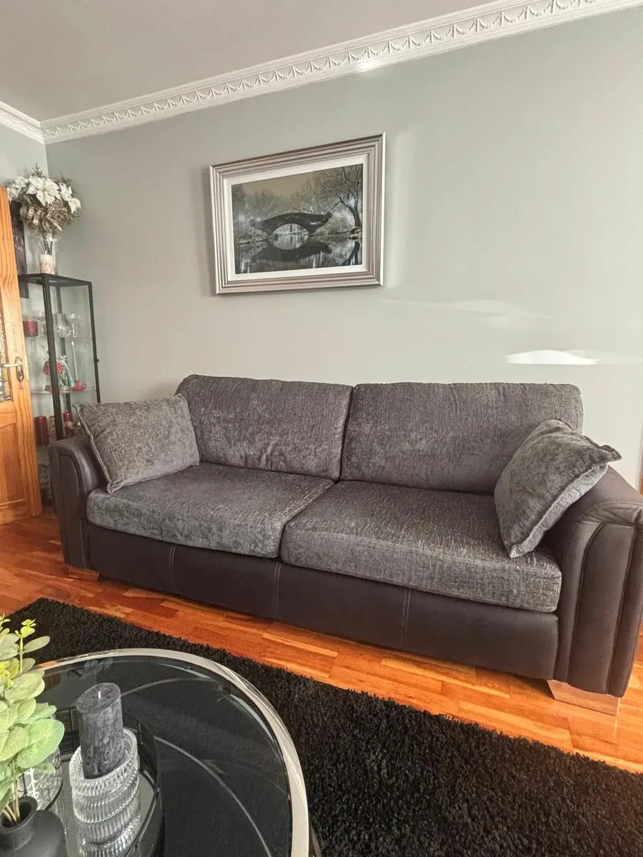 Living Room Couch Set (3 Seater & 2 Seater) - Image 1