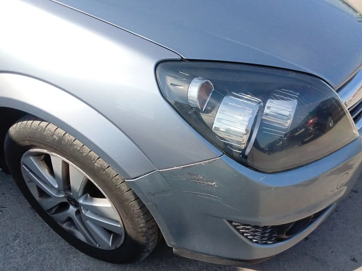 Vauxhall Astra 1.6i SXI 115PS - Image 4