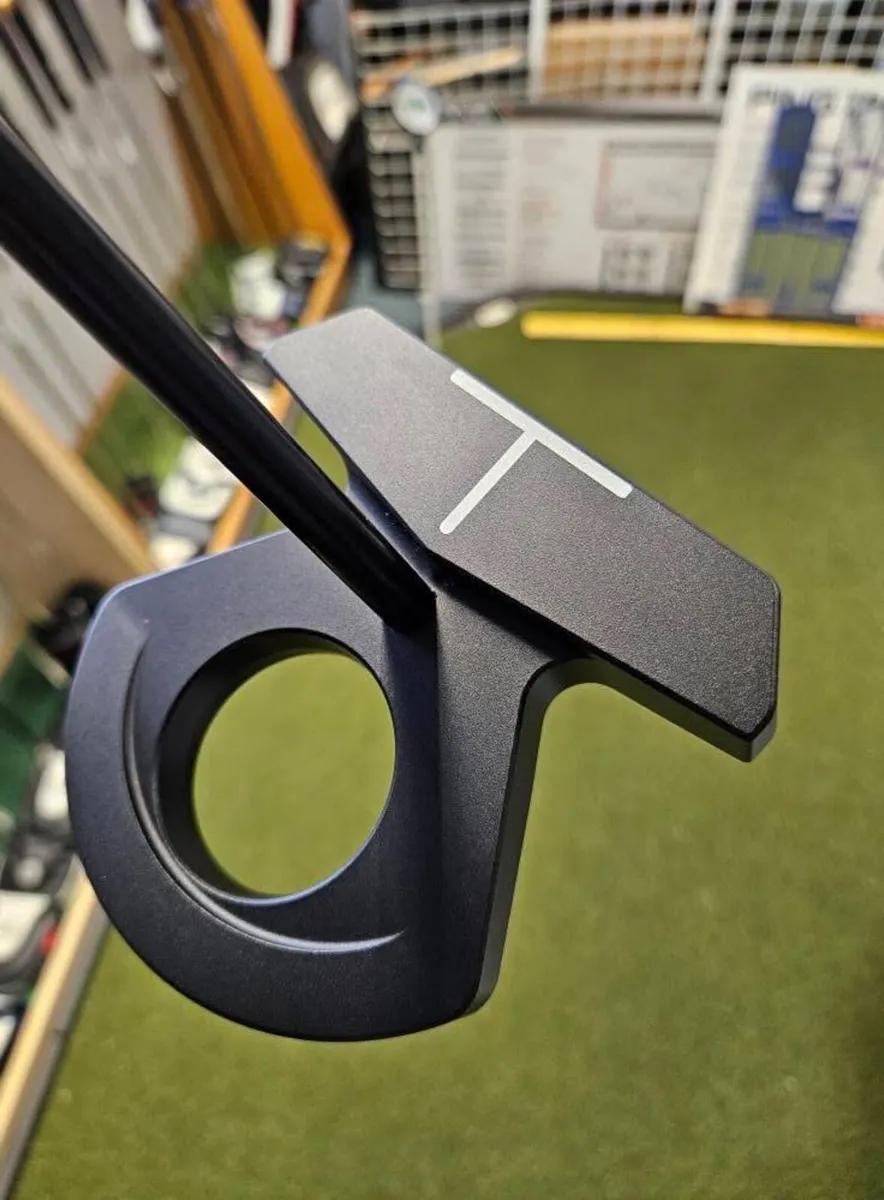 As New Lab DF3 Putter - Image 3