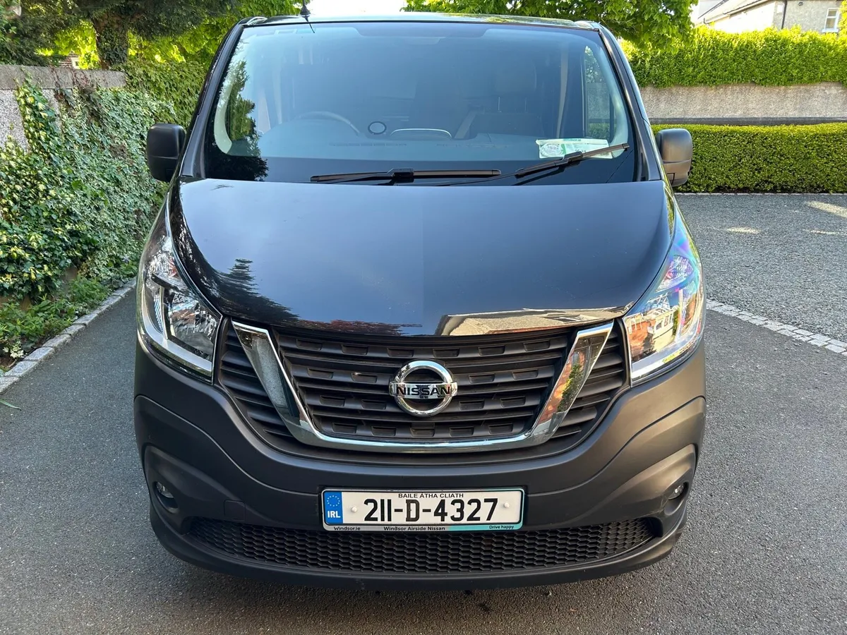 Nissan NV300 2021 - just 22,000km mileage - Image 3