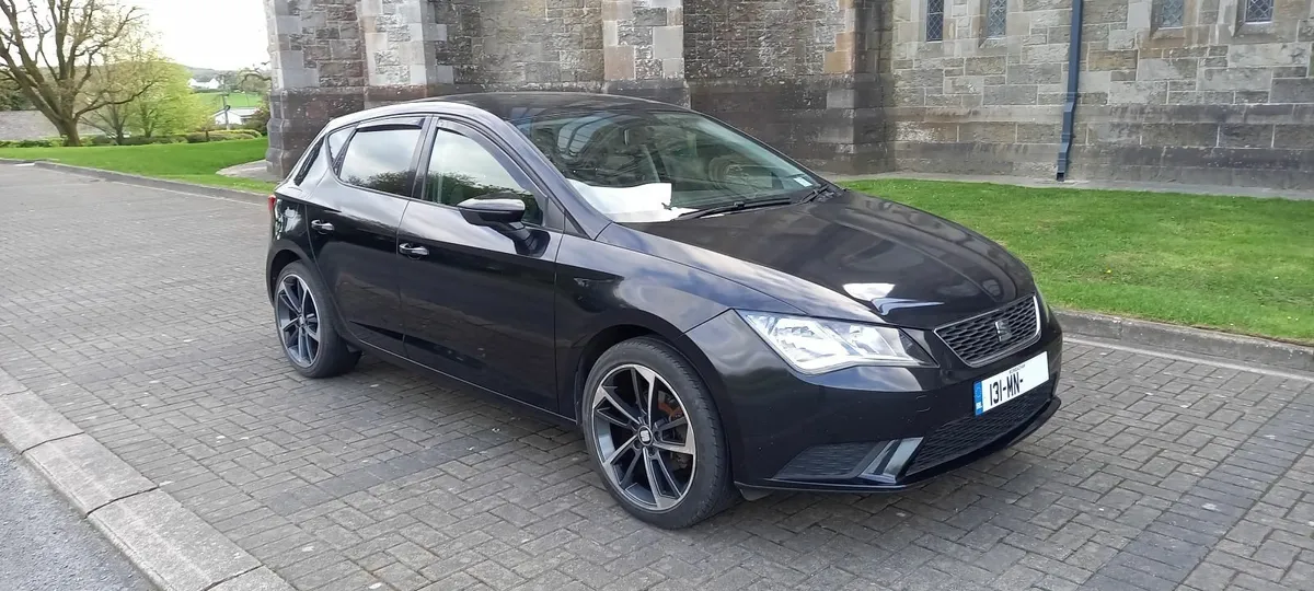 SEAT Leon 2013 - Image 1