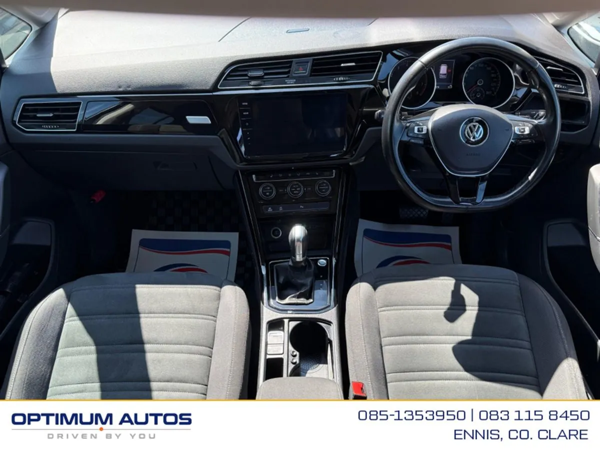 Volkswagen Touran Automatic Highline 1.4 Petrol - Image 4