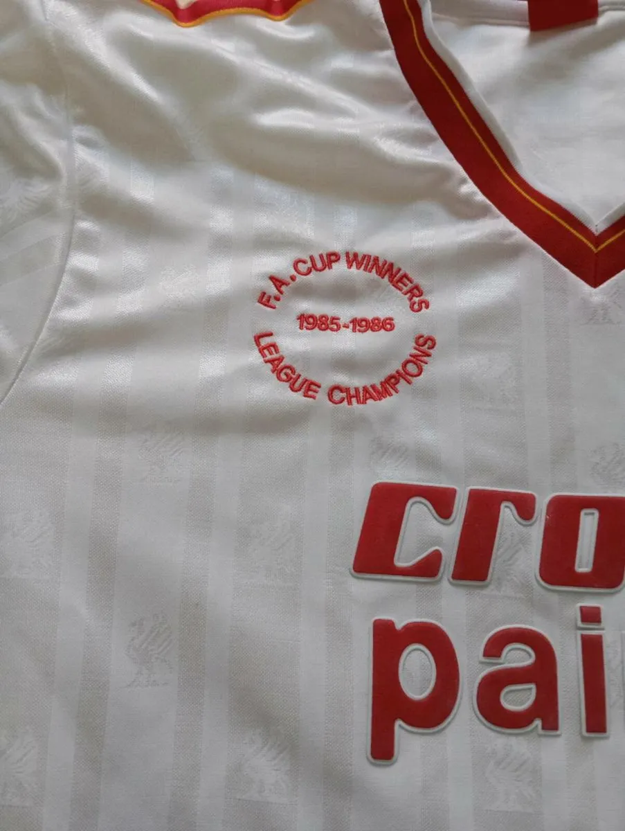 Liverpool Retro jersey - Image 3