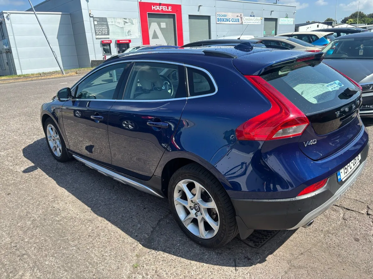 Volvo - Image 2