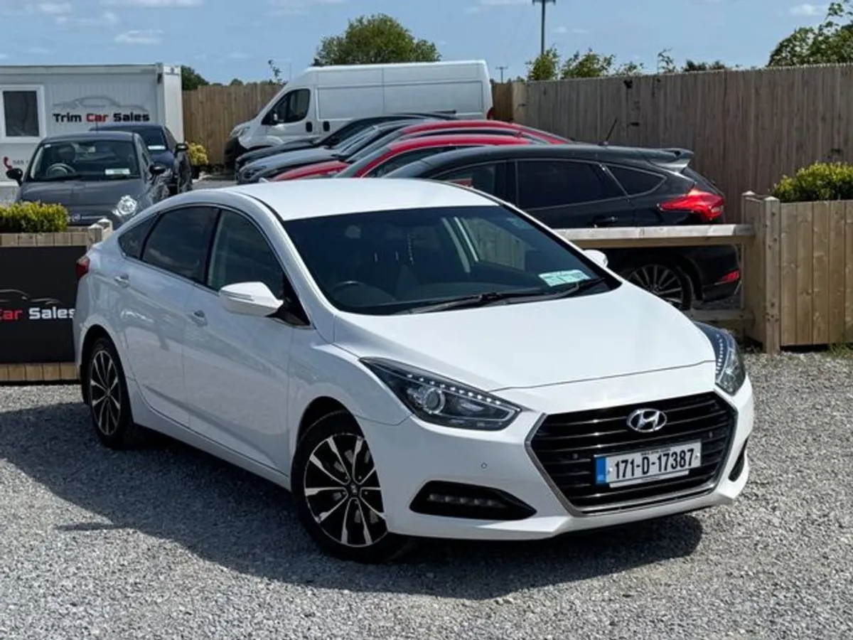 Hyundai i40 Salon Comfort Plus 4DR - Image 2
