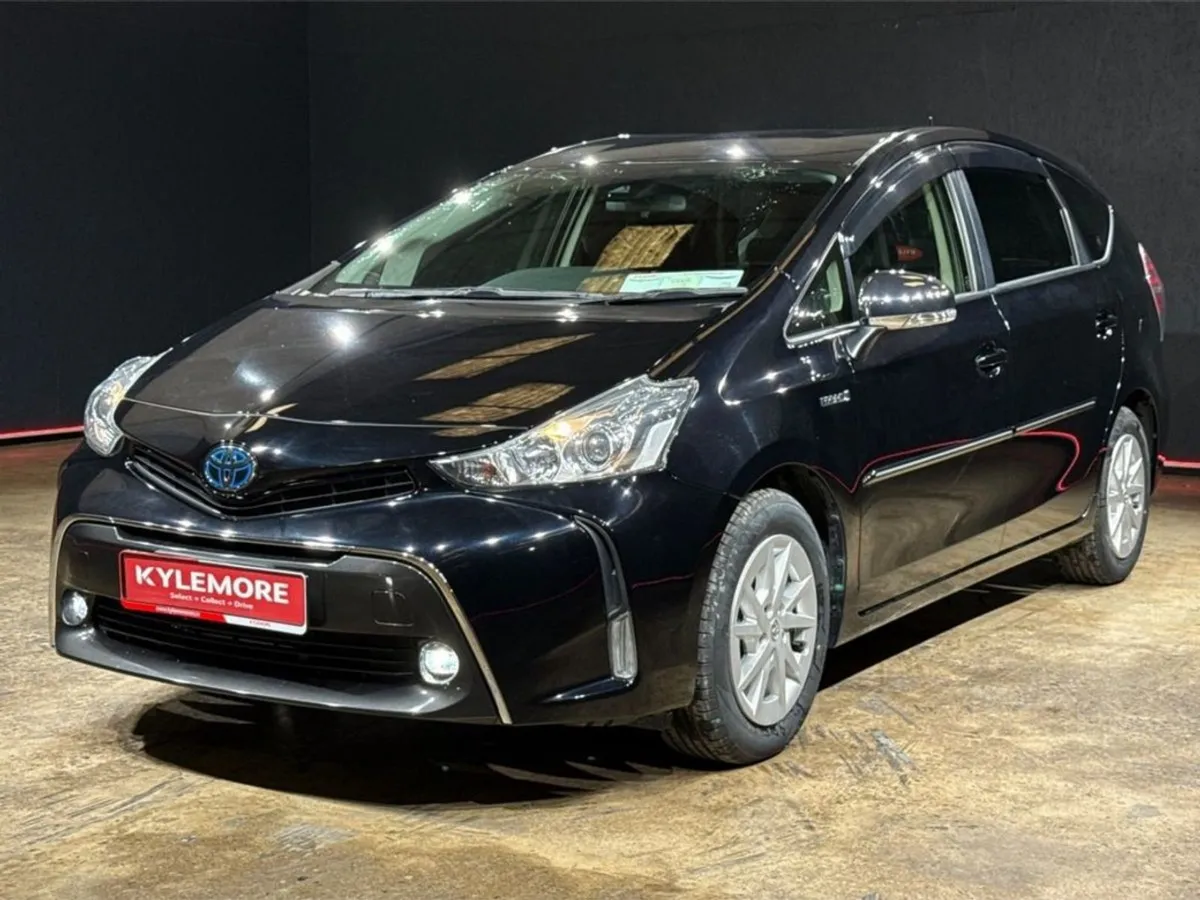 Toyota Prius 1.8 Hybrid - S - Cruise Control - Image 2