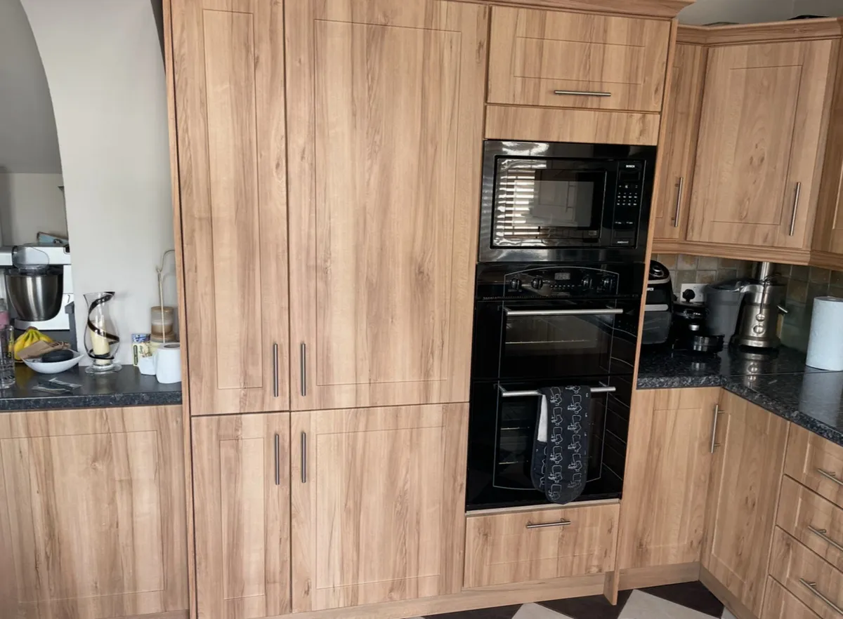 Kitchen for sale - Image 1