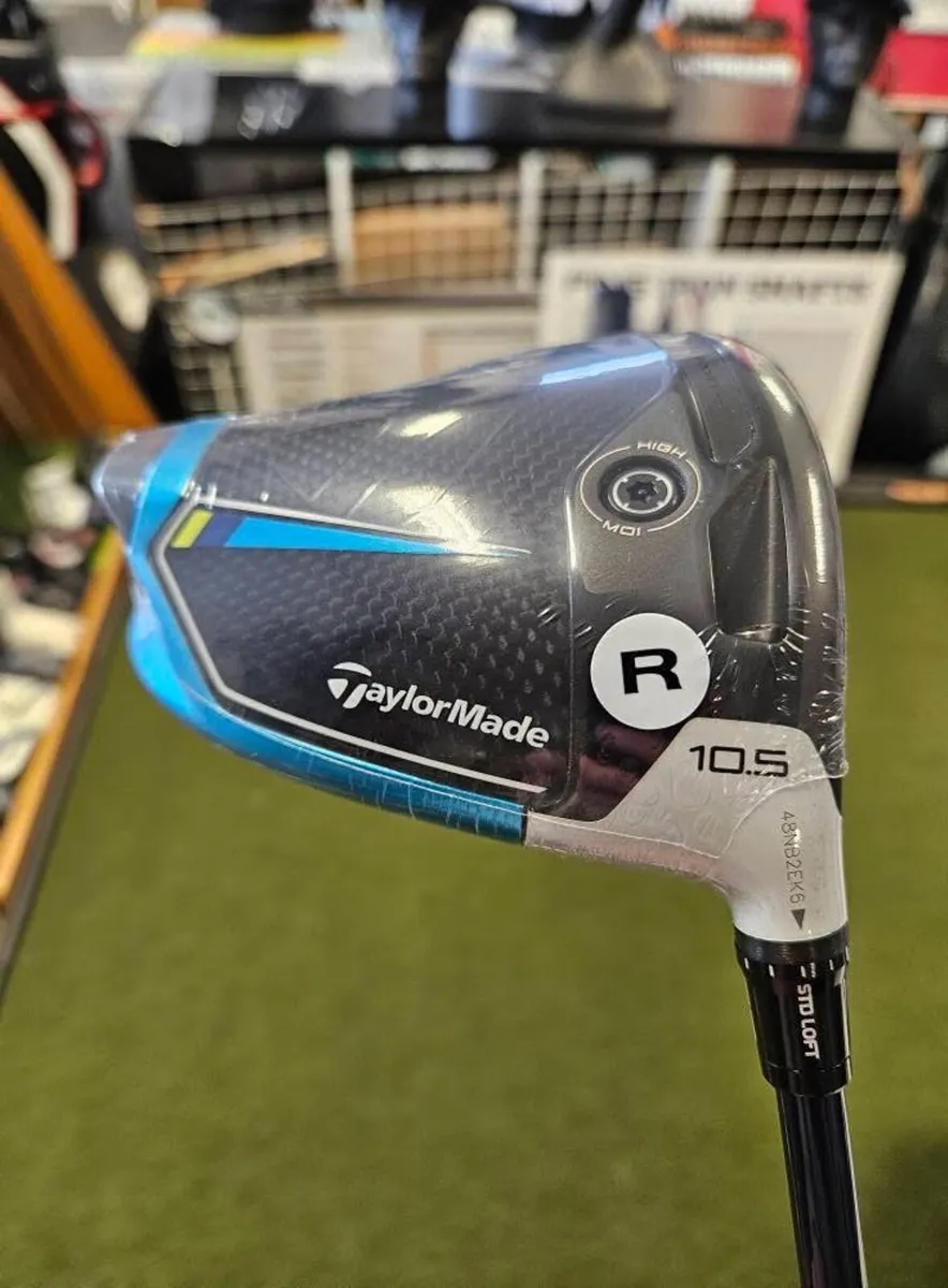 Brand New Taylormade Sim2 Max Driver - Image 2