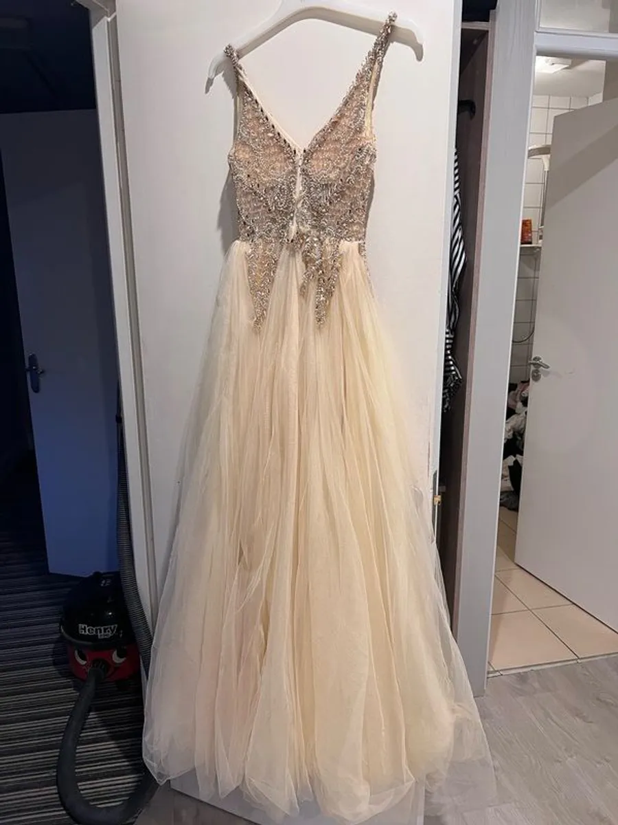 Formal Dress - Image 1