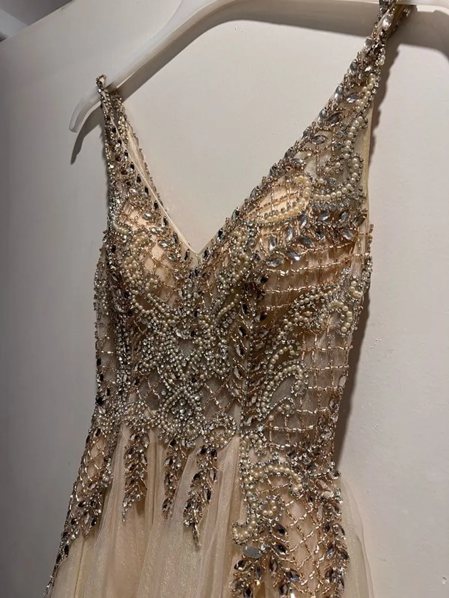 Formal Dress - Image 3