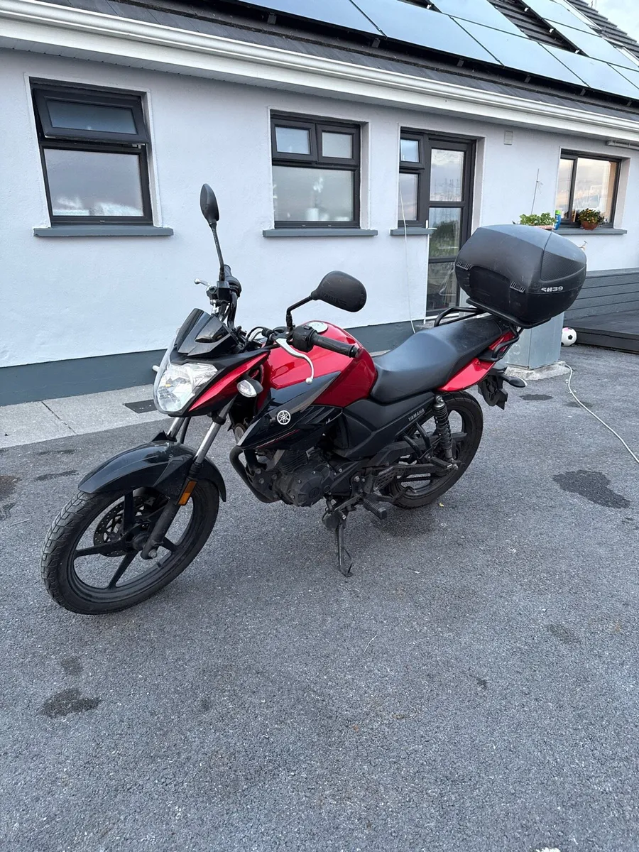 Yamaha YS125 - Image 1