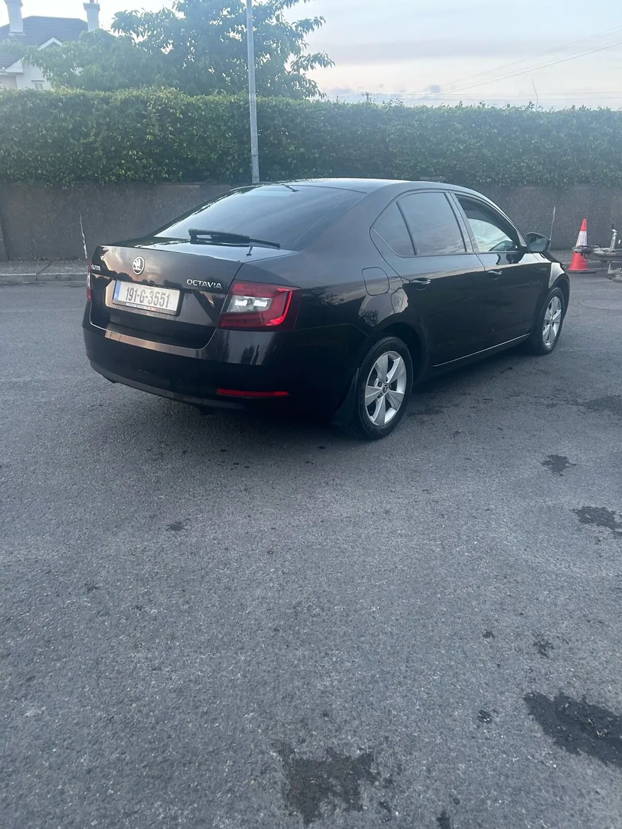 Skoda Octavia 1.6tdi - Image 4