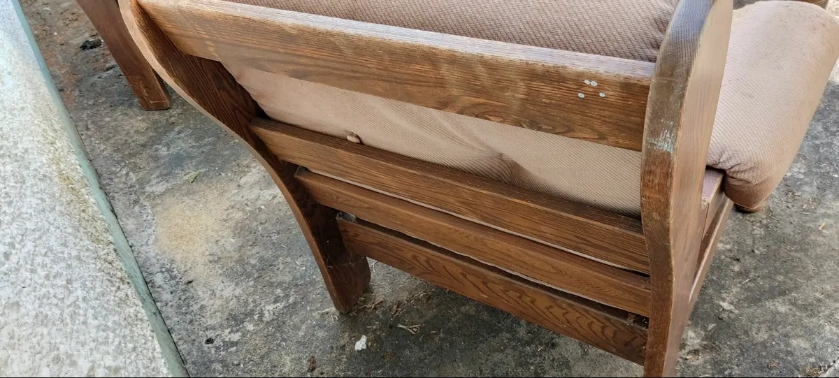 3  piece  suite  of  furniture - Image 1