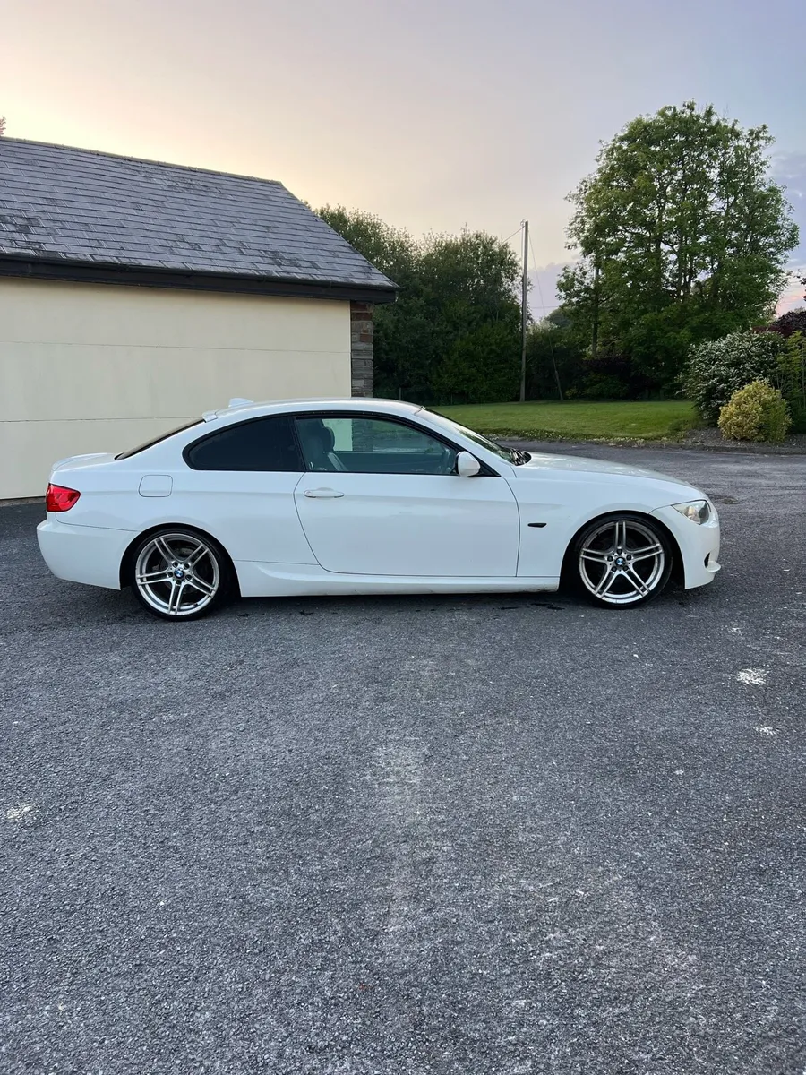 BMW 320d e92 Msport - Image 2