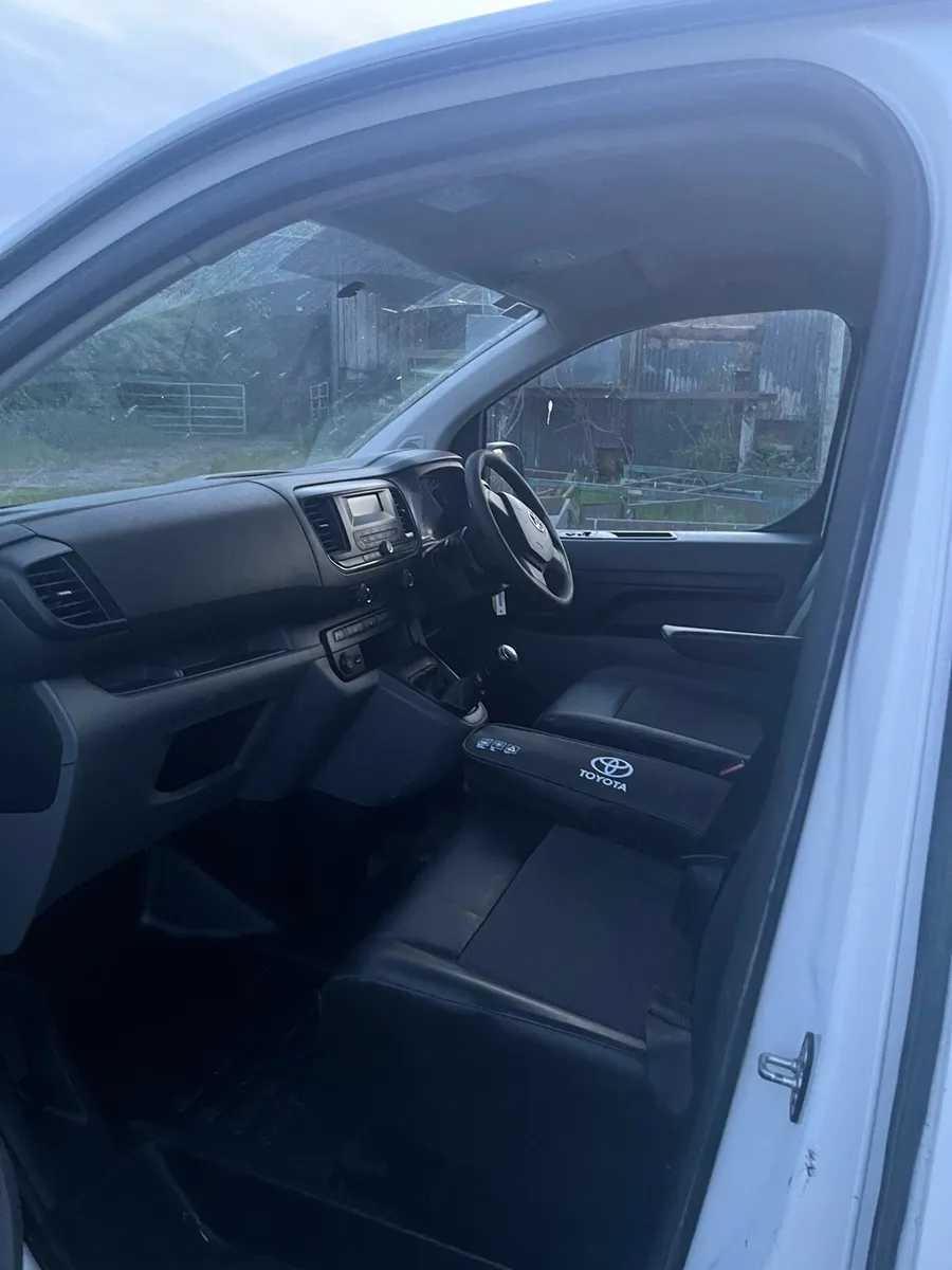 Toyota proace - Image 3