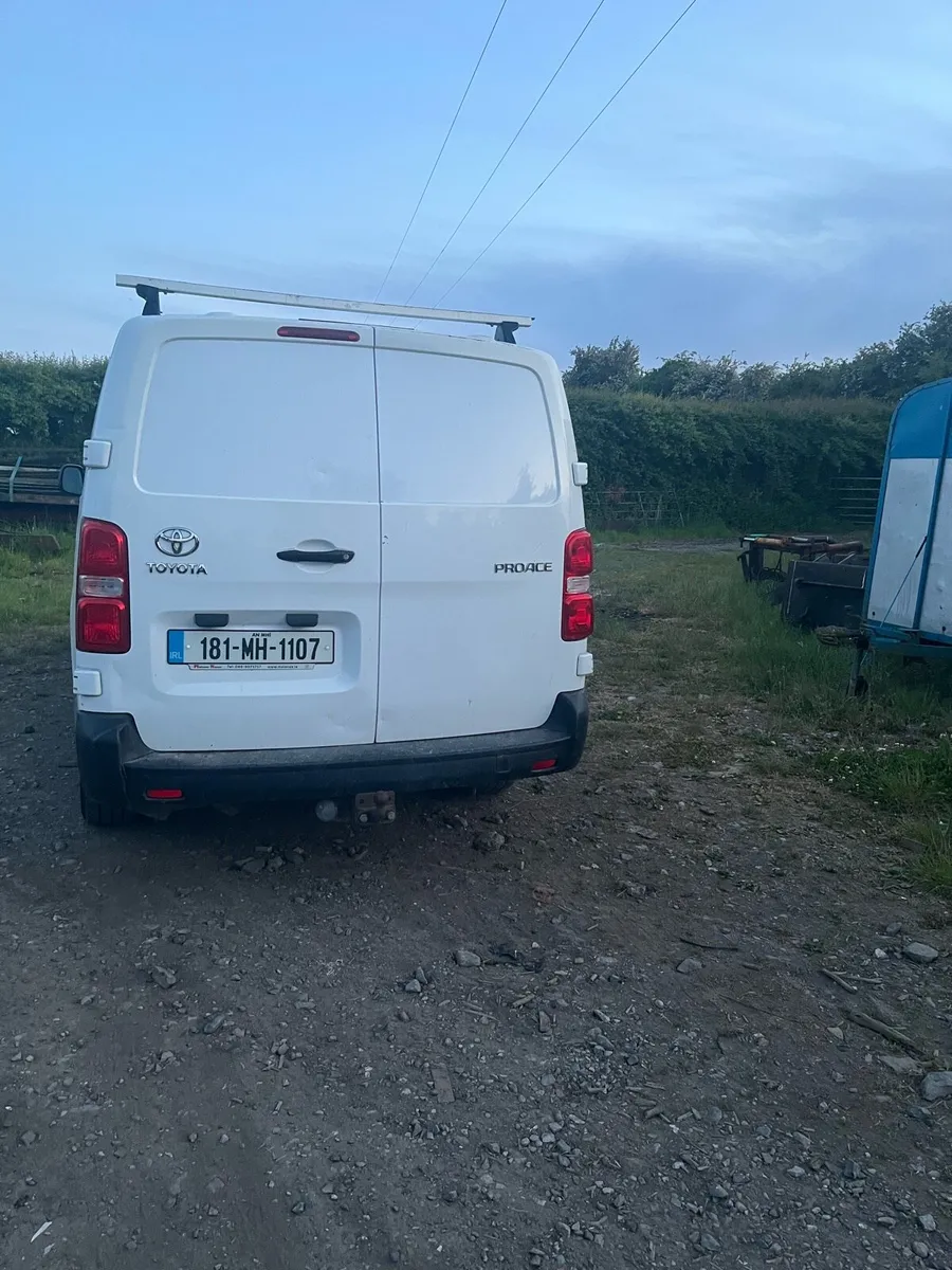 Toyota proace - Image 4