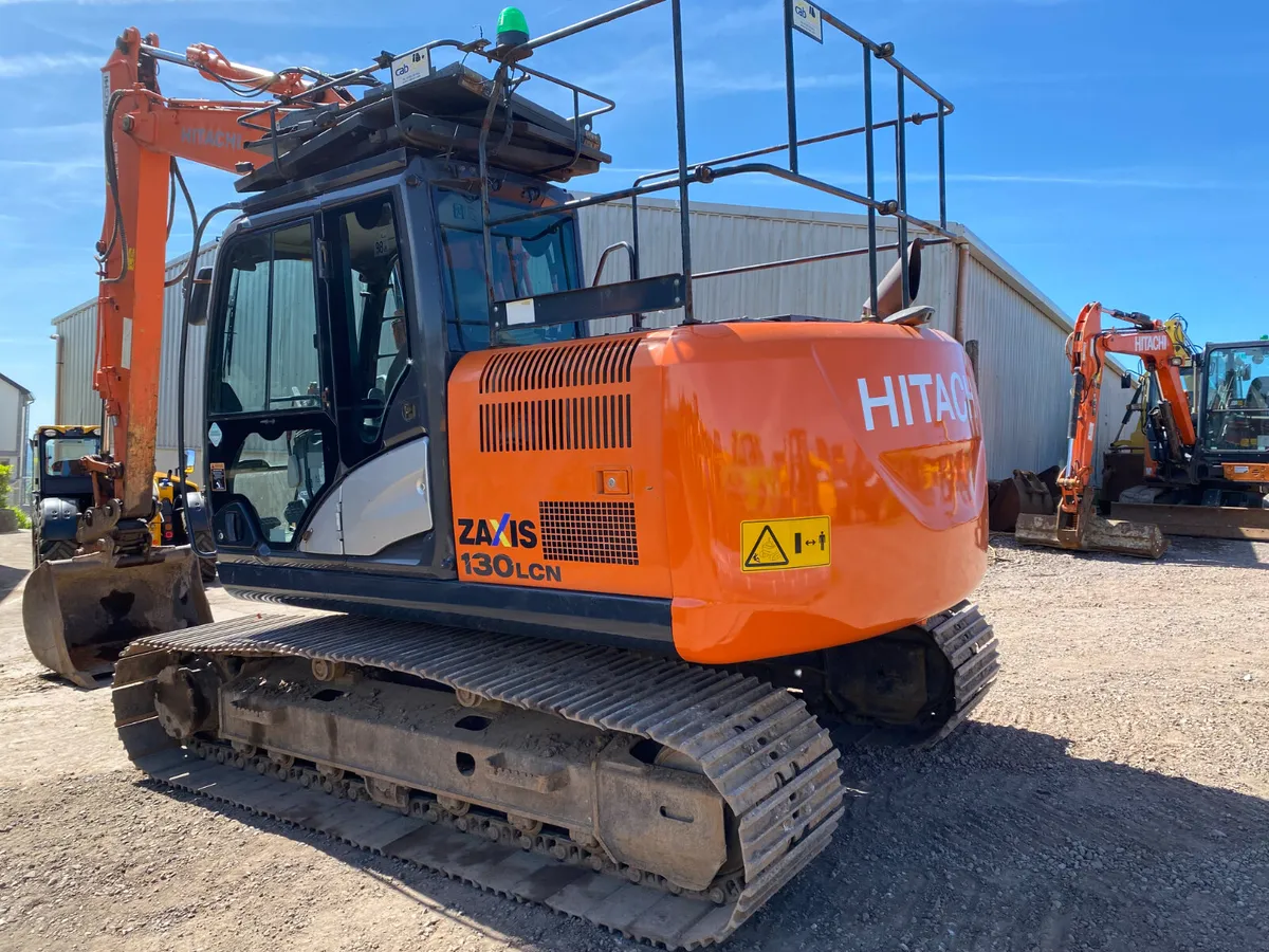 2016 Hitachi ZX130LCN-5B - Image 4