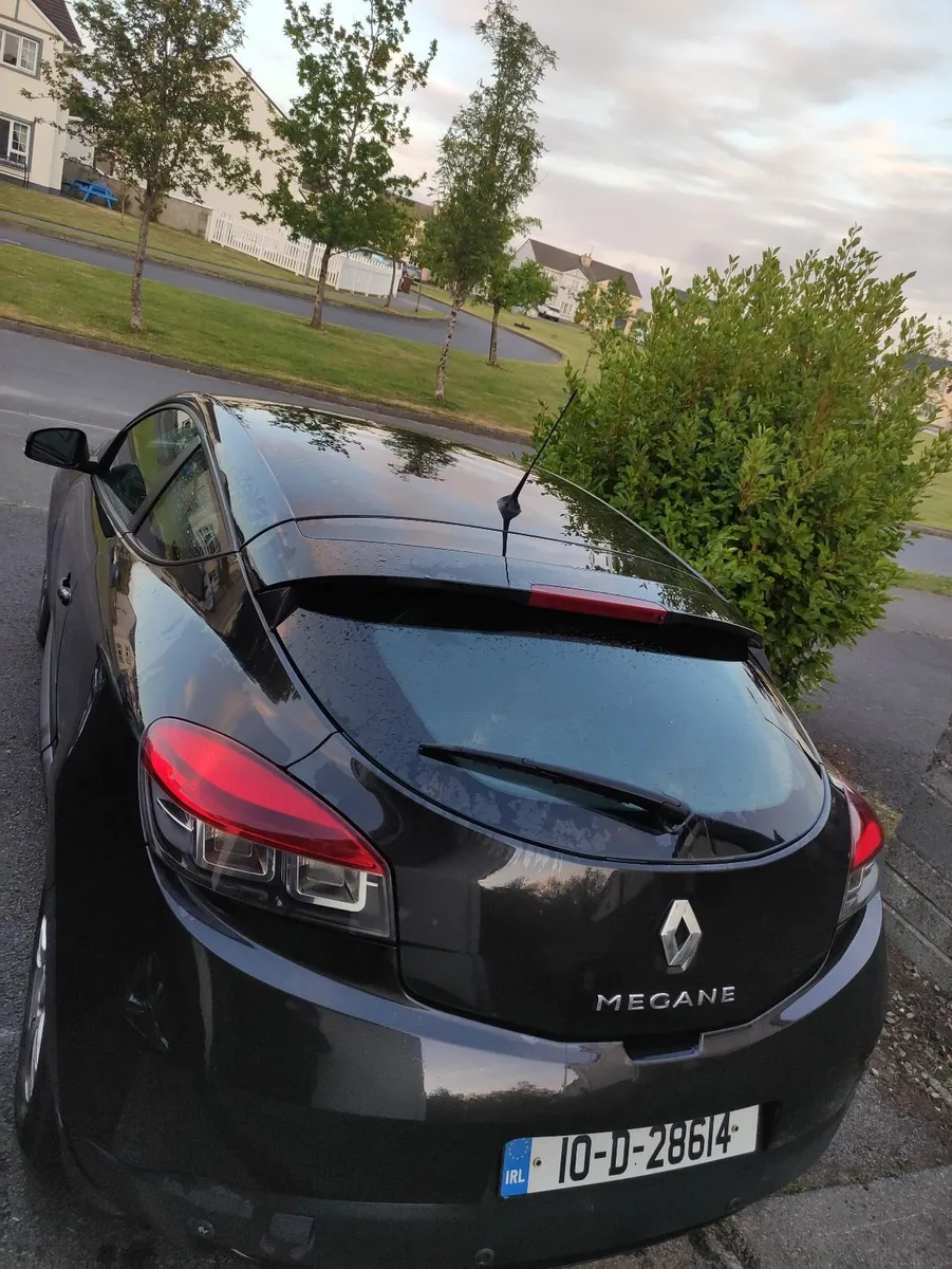 Renault Megane 2010 - Image 1
