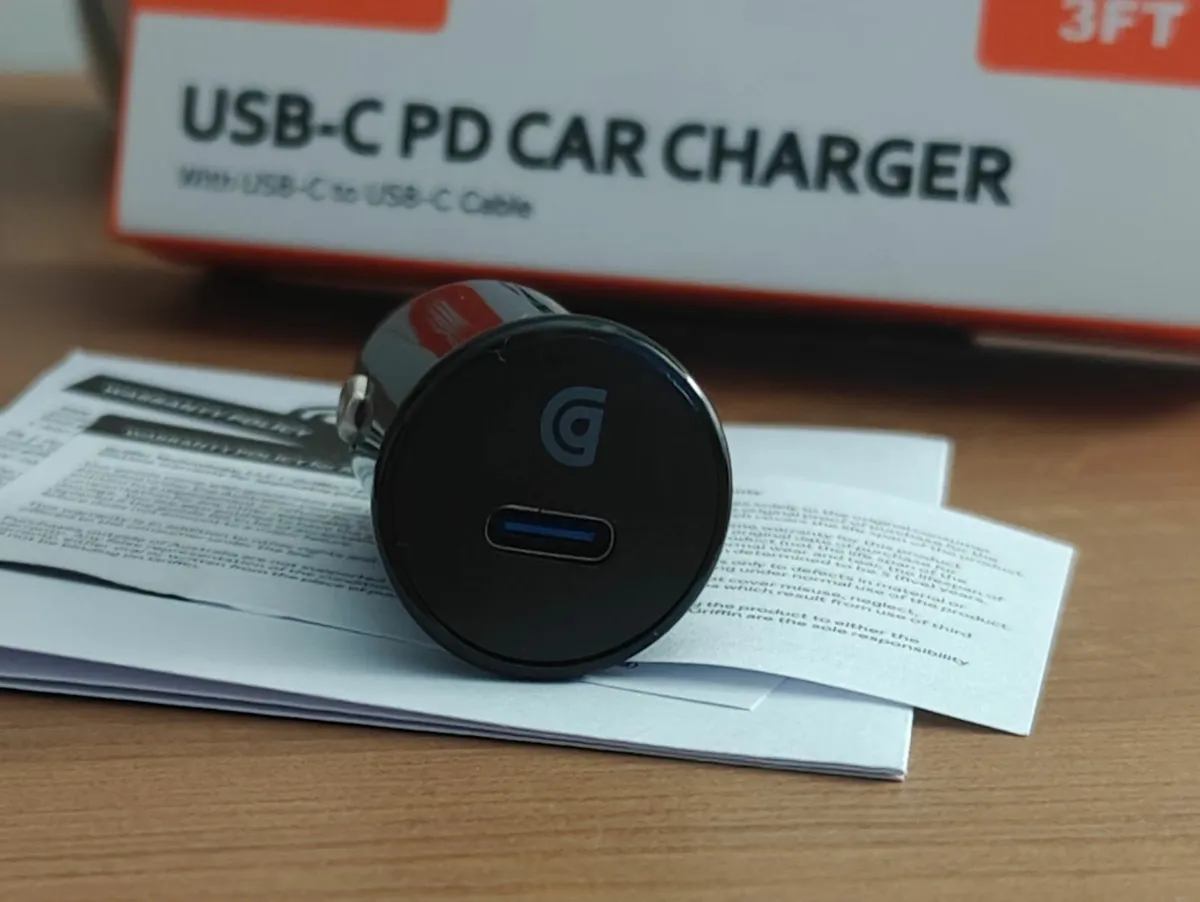 🚗 Griffin USB-C PD Car Charger 20W + USB-C to USB - Image 3