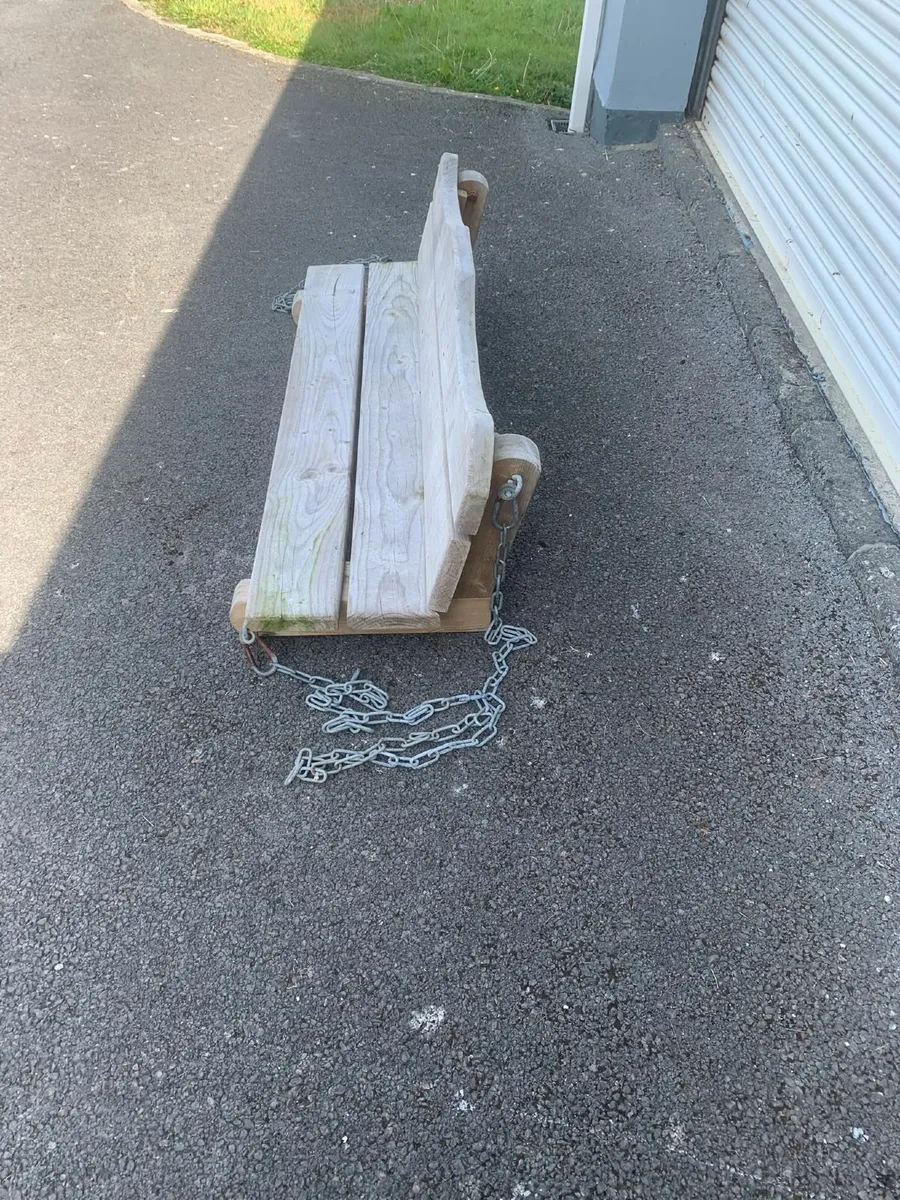 Wooden swing seat - Image 2