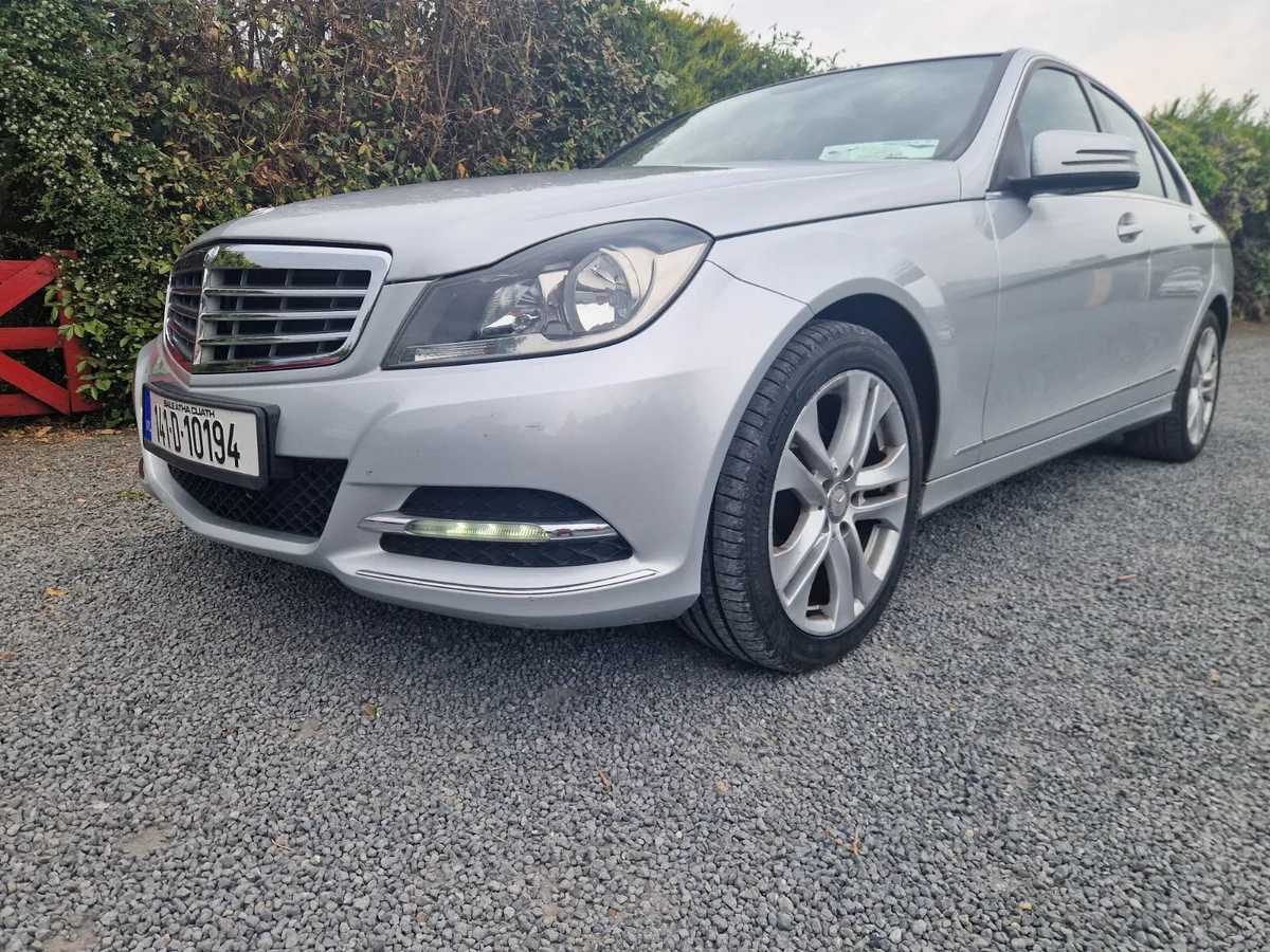 Mercedes C200 CDI AVANT-GARDE  SPORT 2014 - Image 2