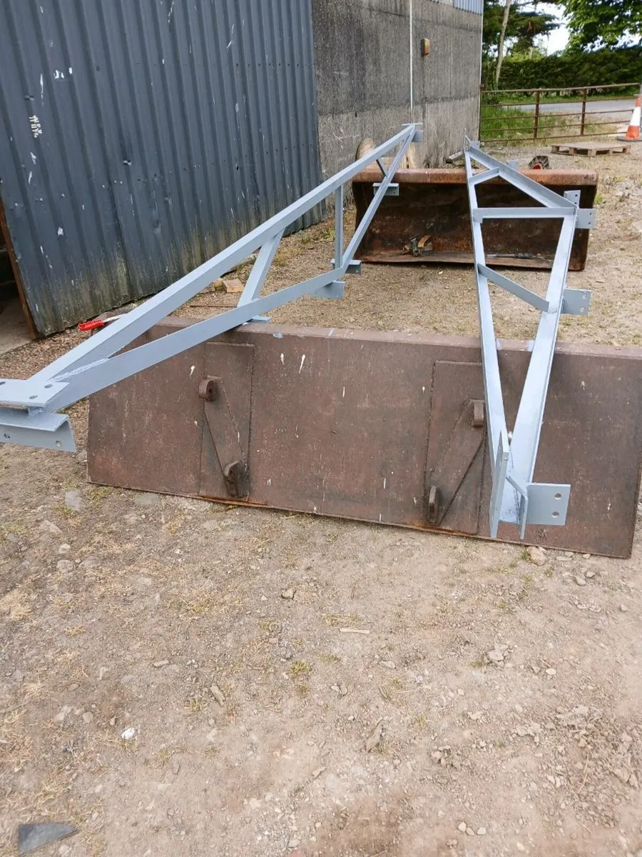 Roof trusses - Image 1
