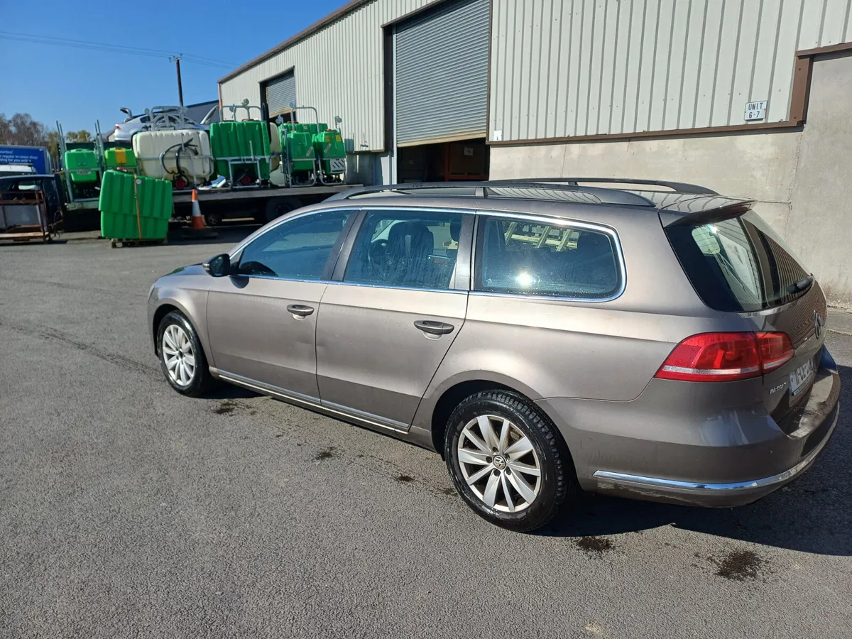 Volkswagen Passat 2011 NEW NCT 10/25 - Image 4