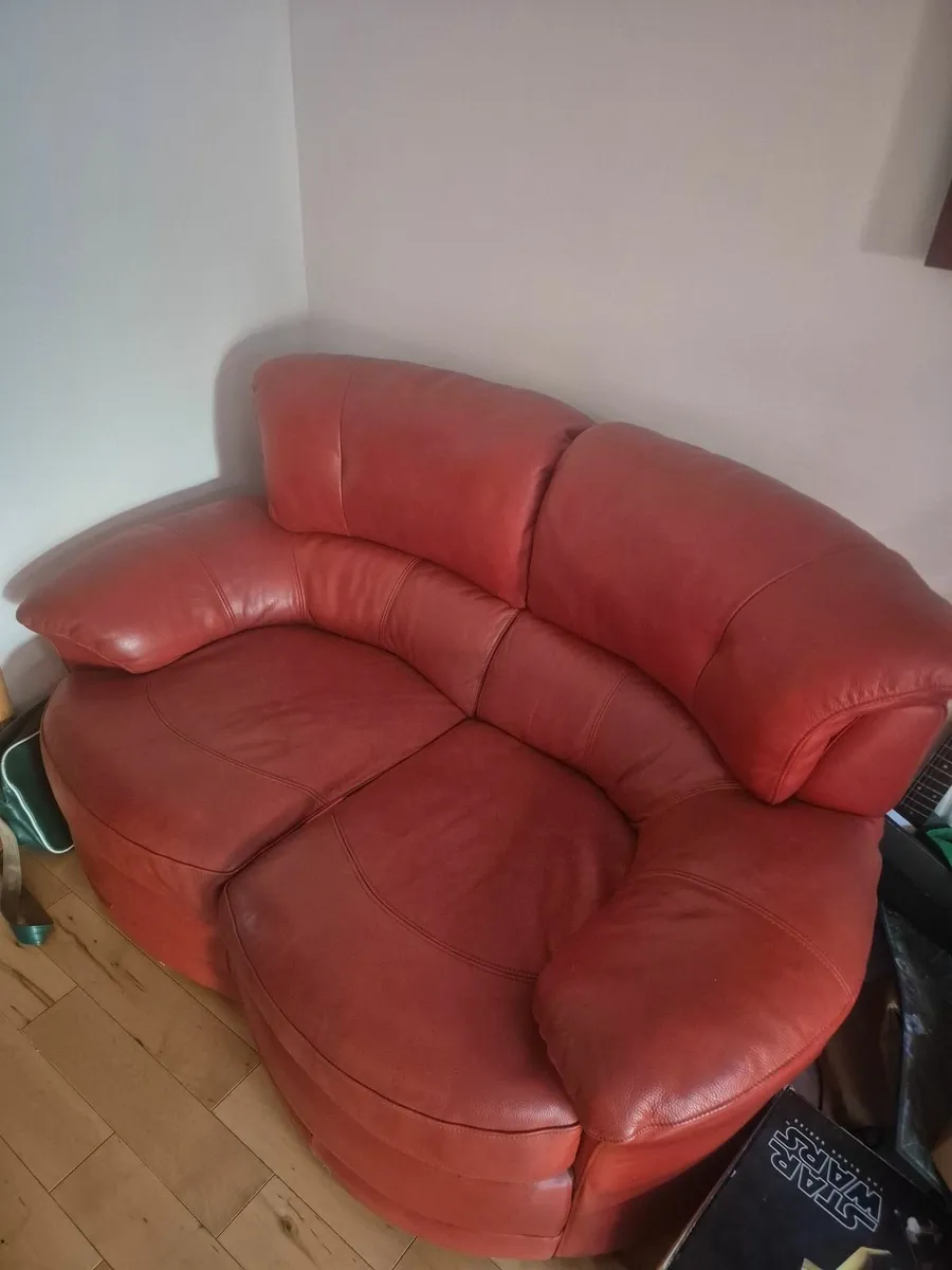 2 Seater Leather Sofa - Image 2