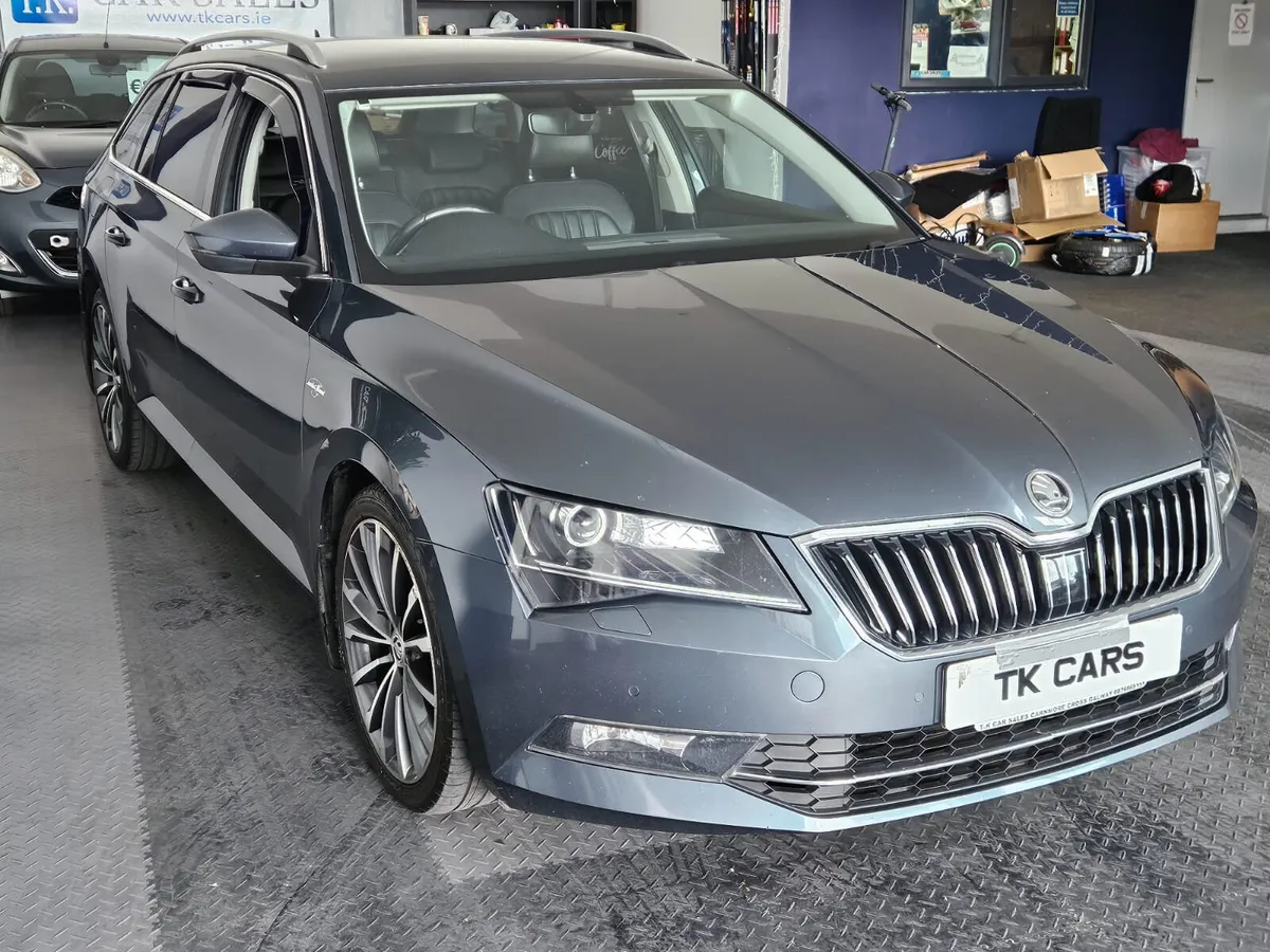 16 SKODA SUPERB STYLE ESTATE - Image 2