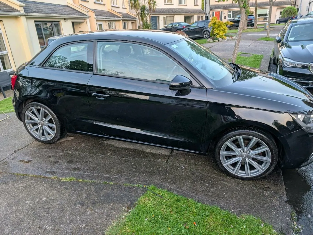 Audi A1 Sportback 1.6 Diesel Manual - Image 2