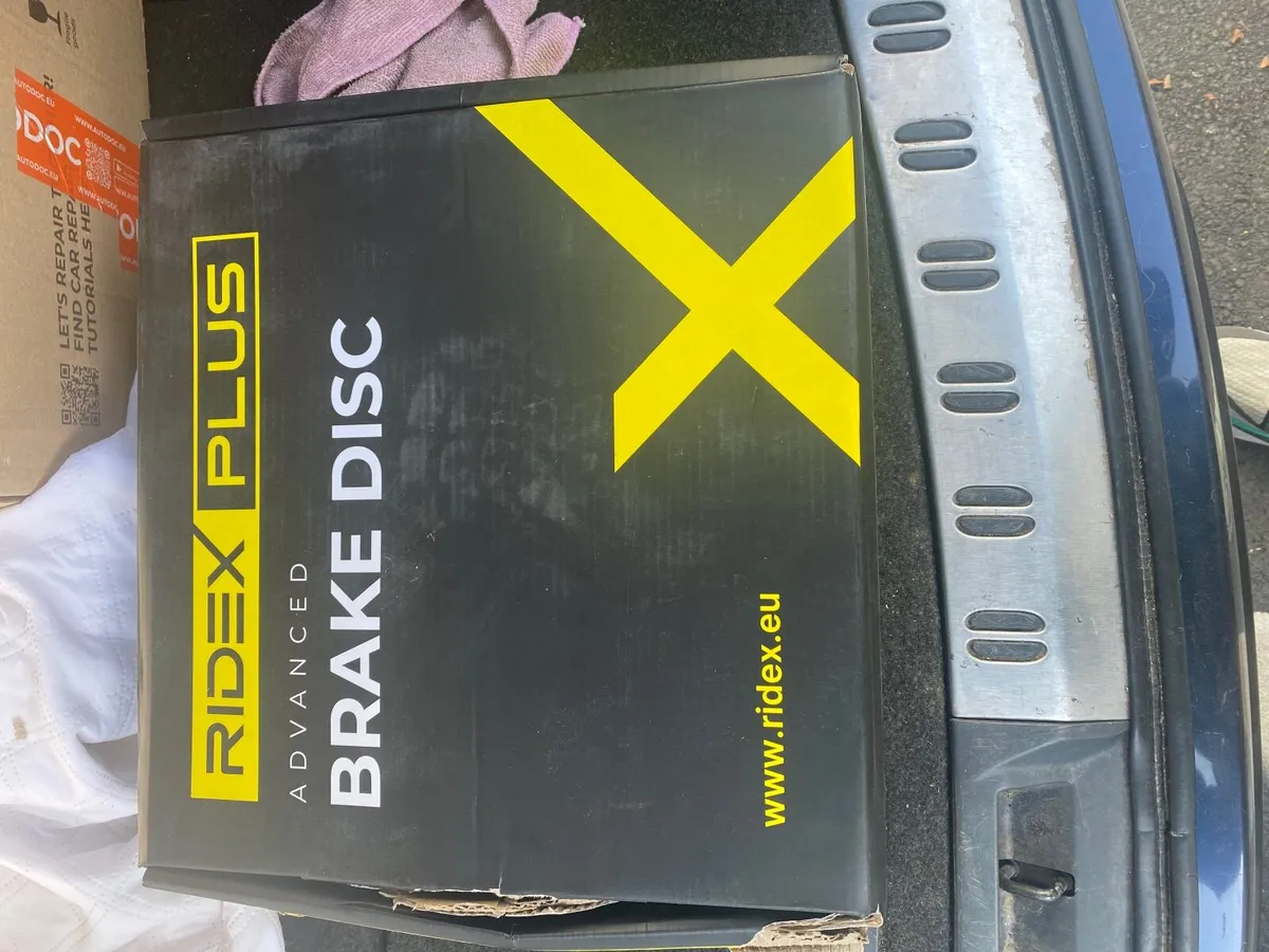 Break discs - Image 1