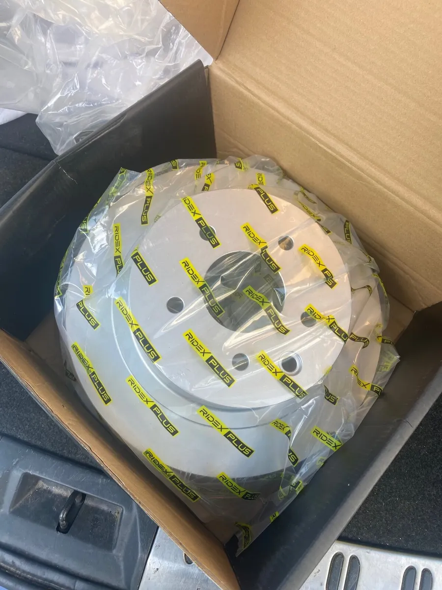 Break discs - Image 2
