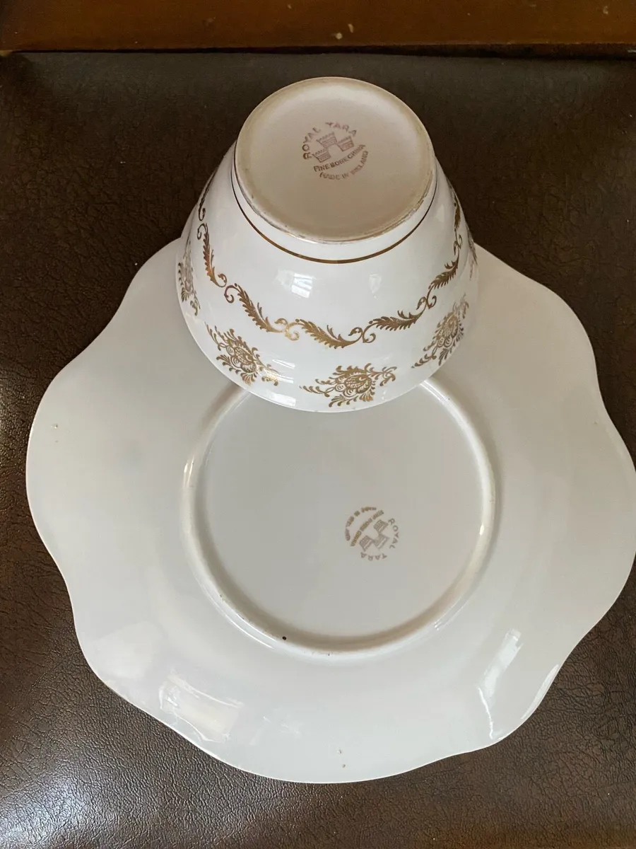 Vintage Royal Tara Serving plate & Sugar bowl - Image 2