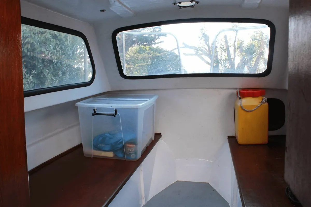 19 foot sea-fishing boat for sale - Image 2