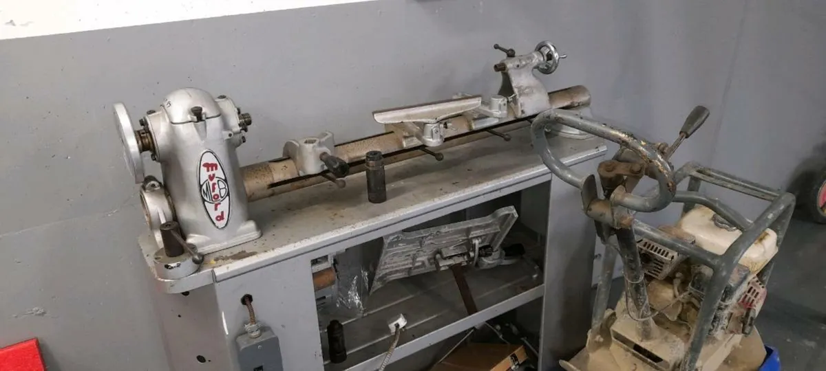 Union graduate woodturning lathe - Image 3