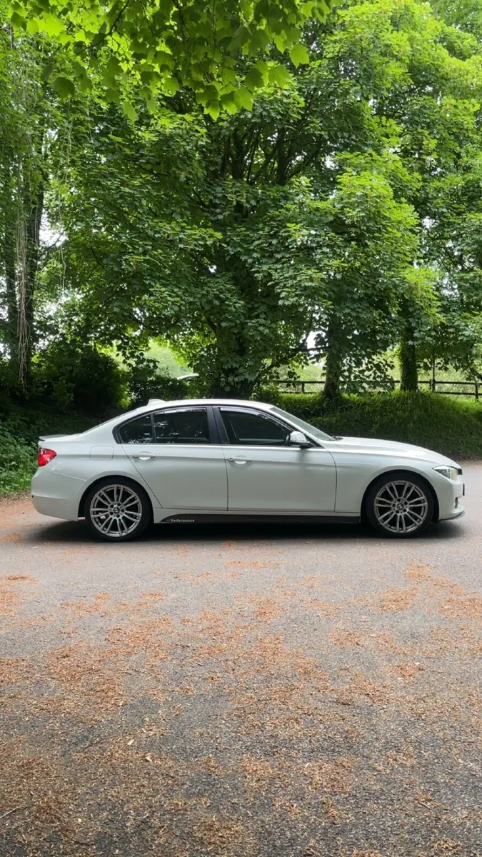 2015 BMW 320d  F30 Sport Auto €11.5k - Image 2