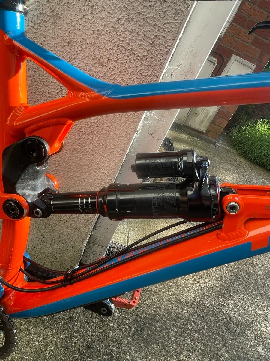 Nukeproof Mega pro 27.5 Super enduro - Image 3