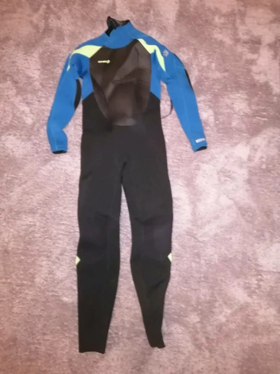 O'Neil Wetsuit 16 year old - Image 1