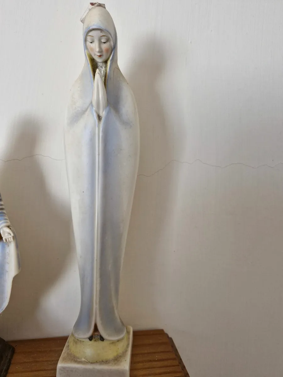 Religious statues - Image 2