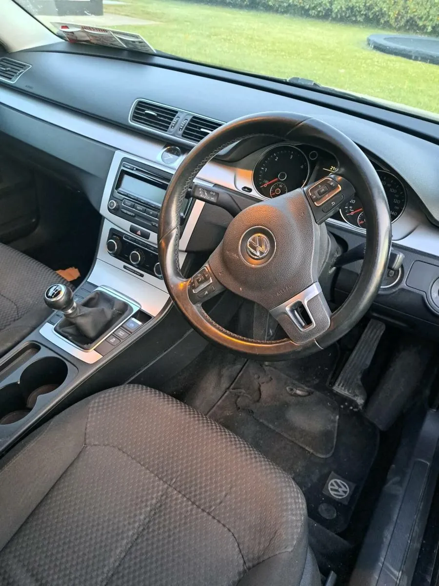Vw passat 1.6 - Image 4