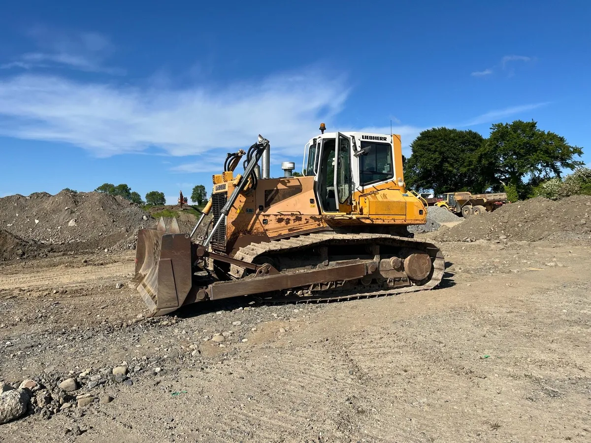 Leibherr 734 lgp dozer - Image 1