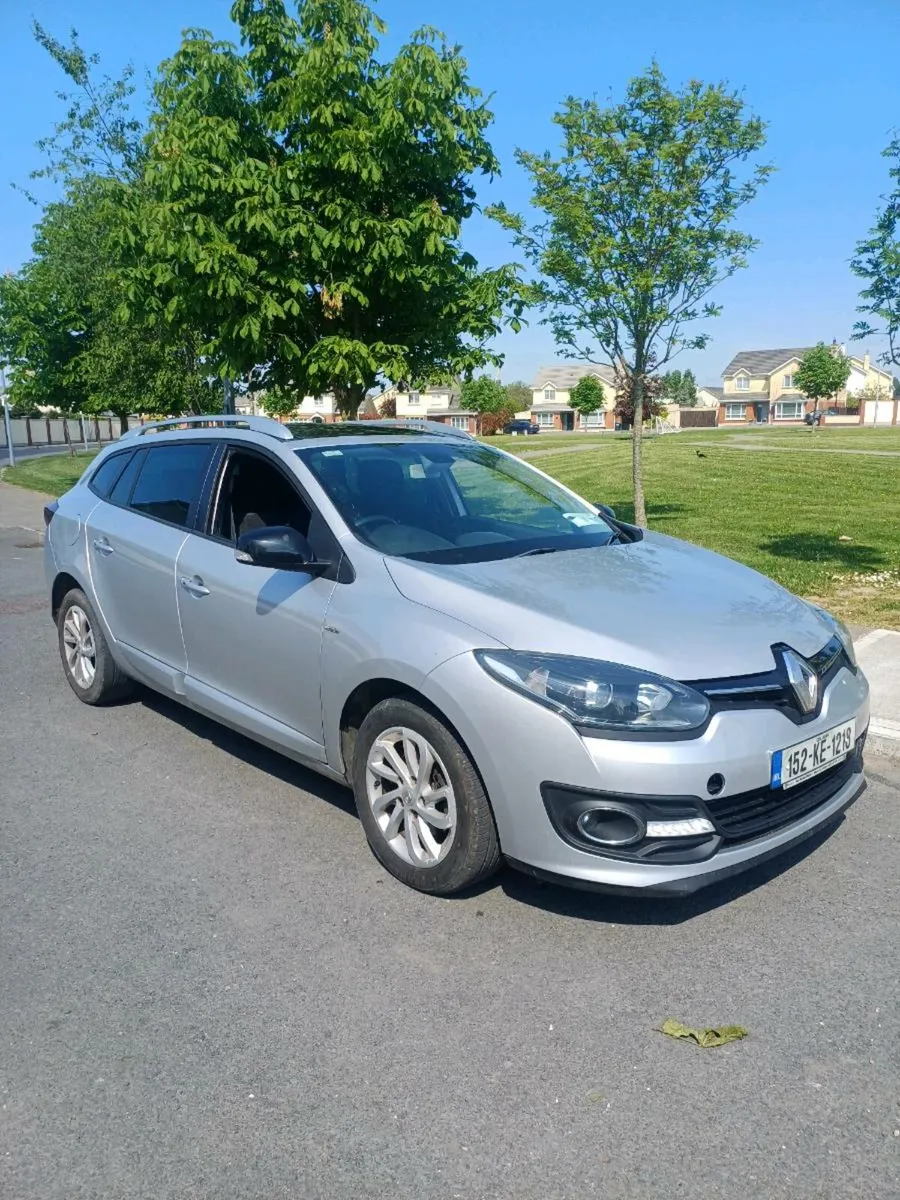 RENAULT MEGANE 2015 ESTATE NEW NCT 5/27 ONLY 140KM - Image 2