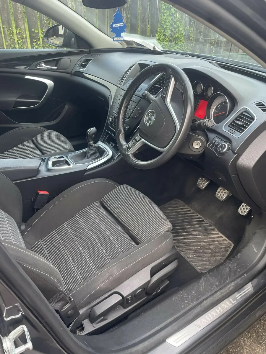 Vauxhall Insignia 2011 2.0D SRI 160HP - Image 3