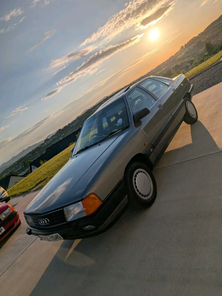 Audi 100 - Image 3