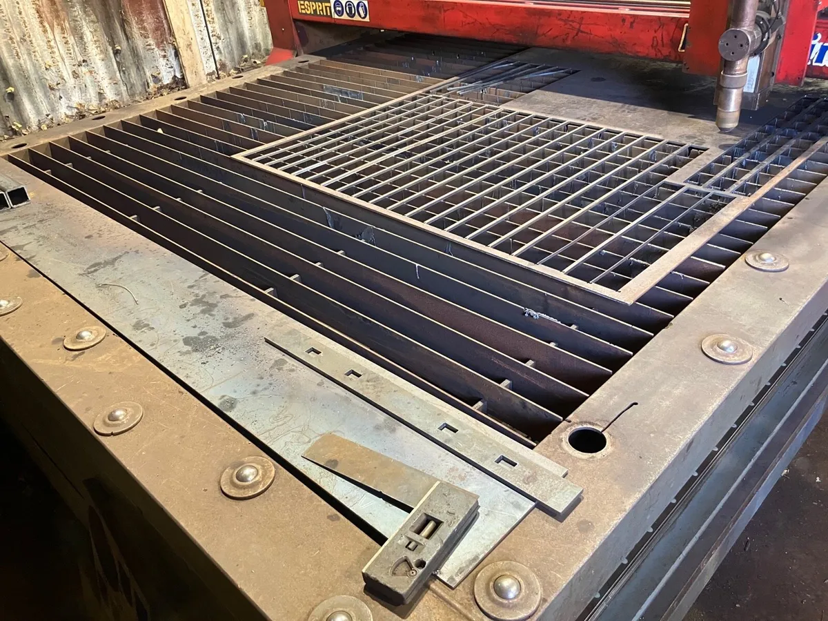 Esprit lighting cnc plasma - Image 4