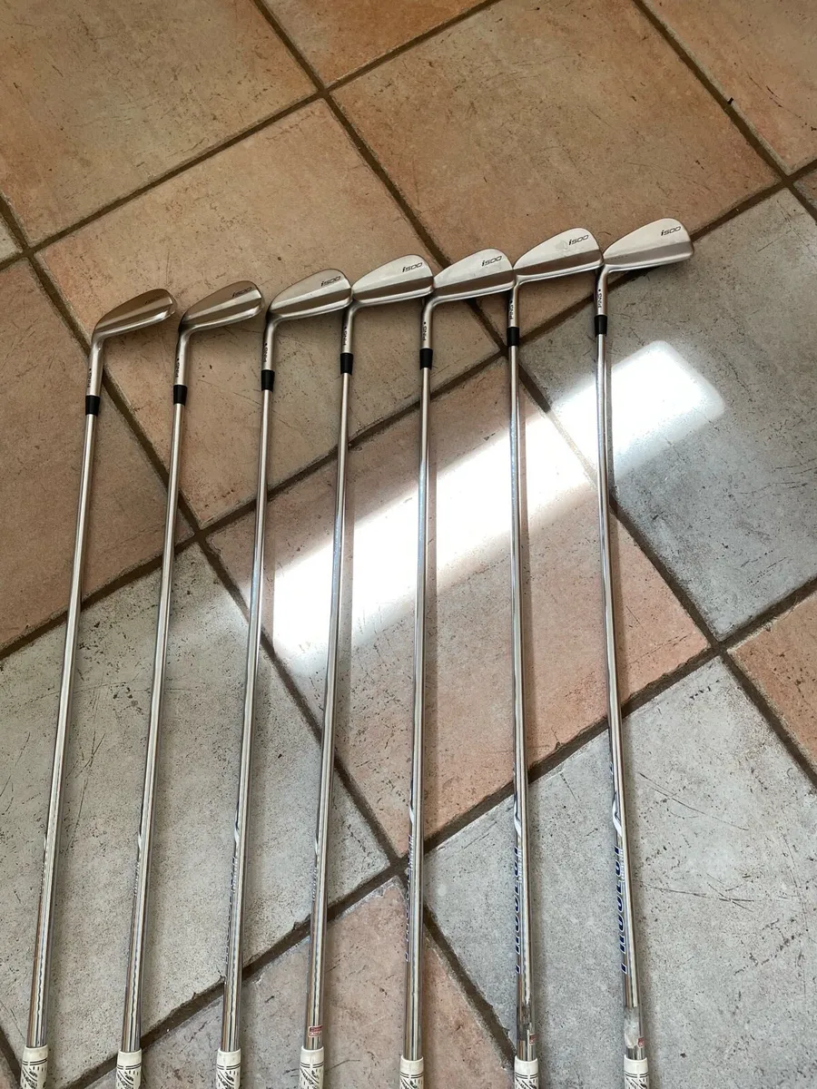 Left handed ping i500 4-pw - Image 1