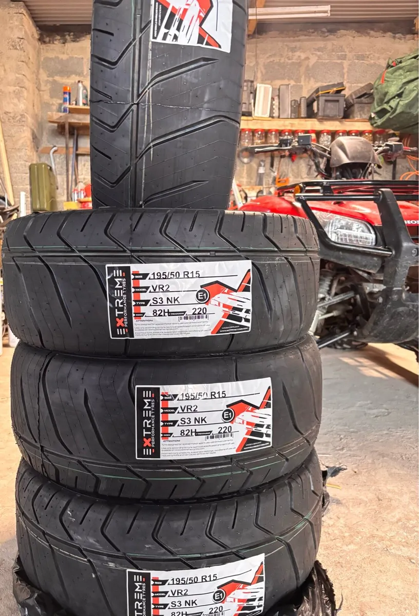 Rally car tyres