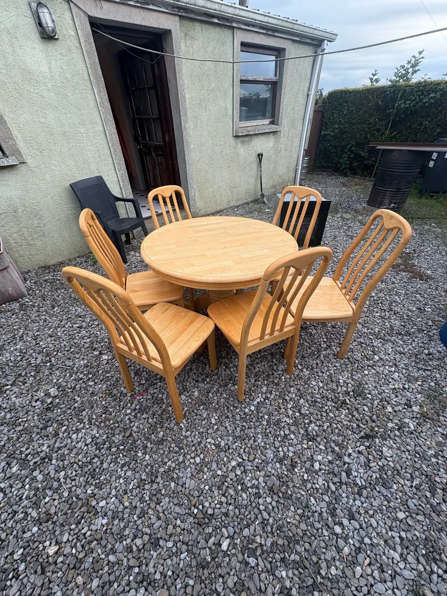 dining table - Image 4