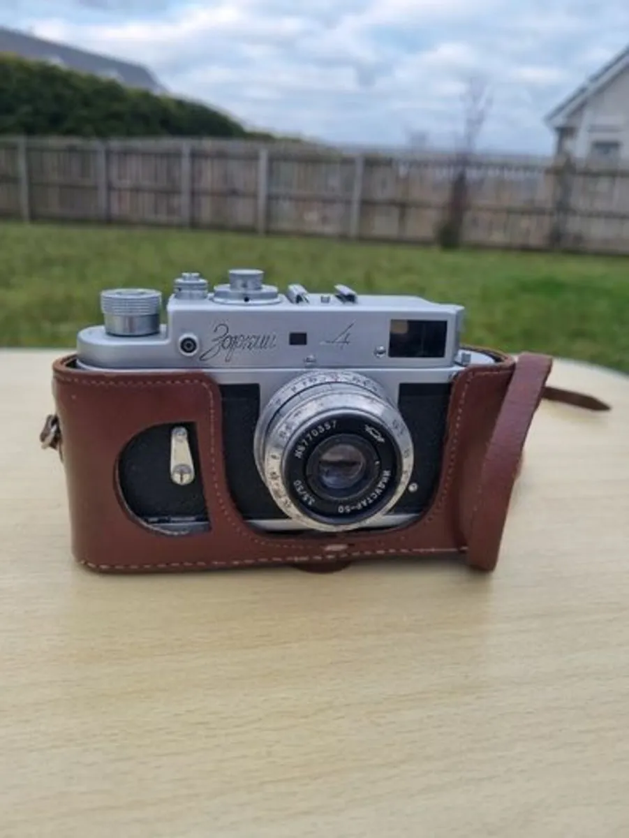 Vintage Soviet camera Zorki 4 - Image 3