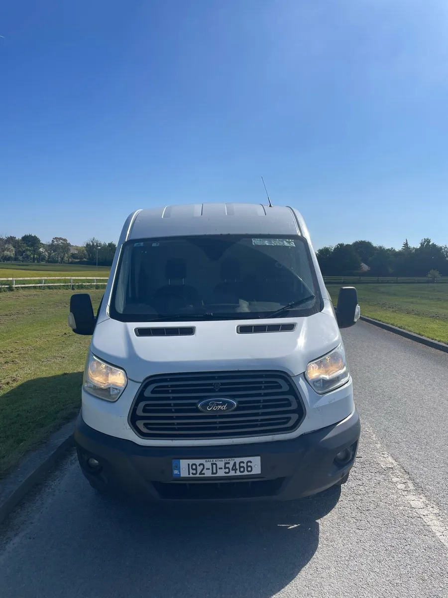 Ford Transit 2019 Trend TAX/DOE 07/25 - Image 2